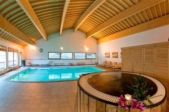 Appartement Orelle Val-Thorens Avec Spa 외부 사진